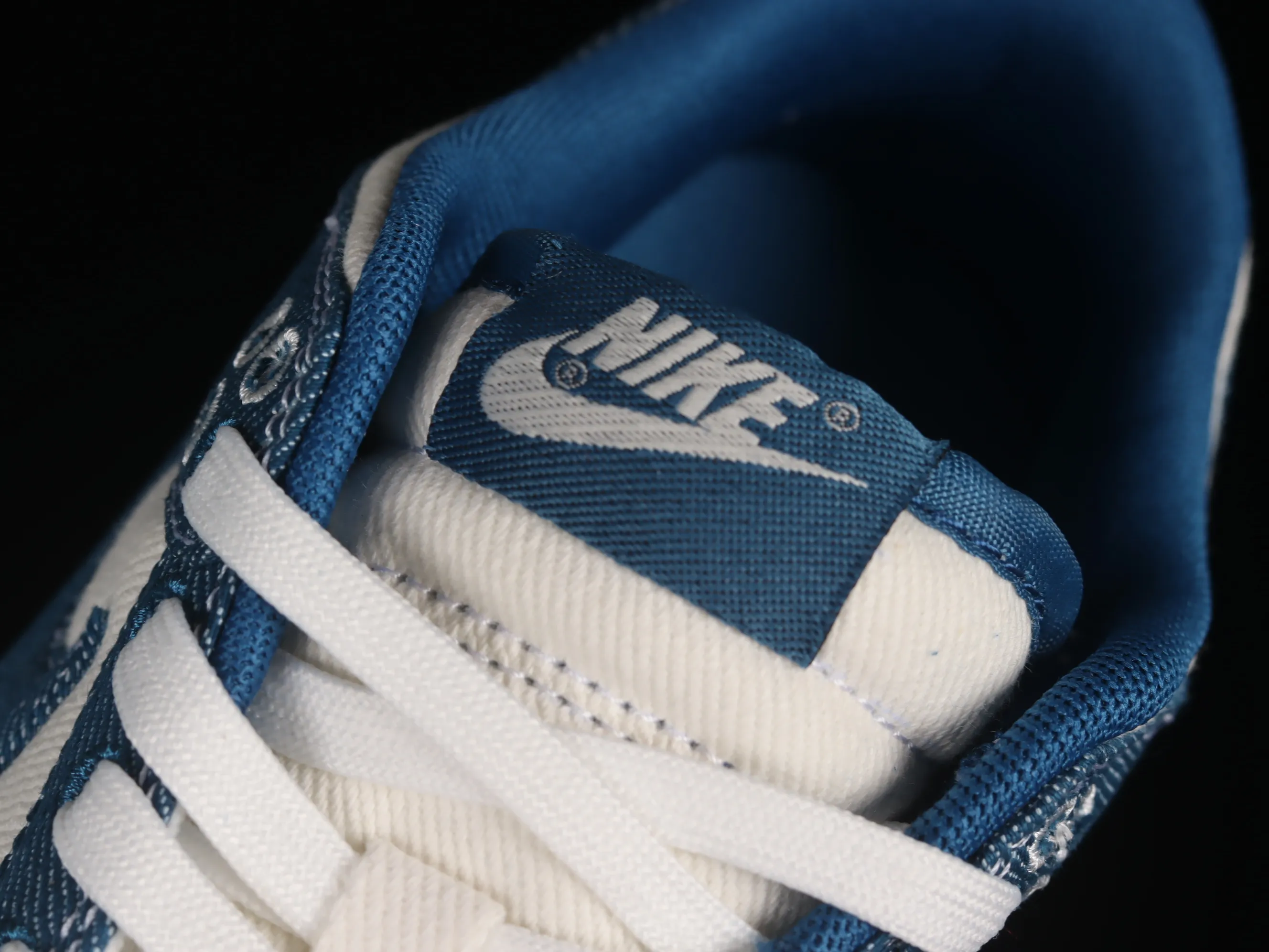 All categories Nk SB Dunk series Nk SB Dunk Low low-top sneakers Nk Dunk Low "Industrial Blue" Sashiko embroidery theme SB low-top sports and leisure sneakers DV0834-101